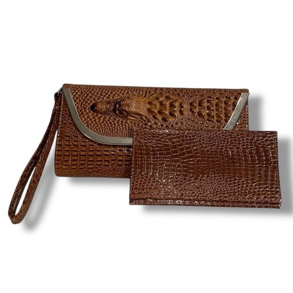 Vintage Faux Alligator Crocodile Wallet Wristlet Clutch with Checkbook Holder - Picture 2 of 6